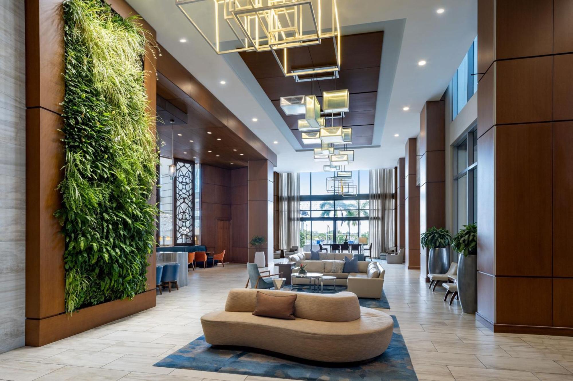 The Westin Sarasota Hotel Exterior photo